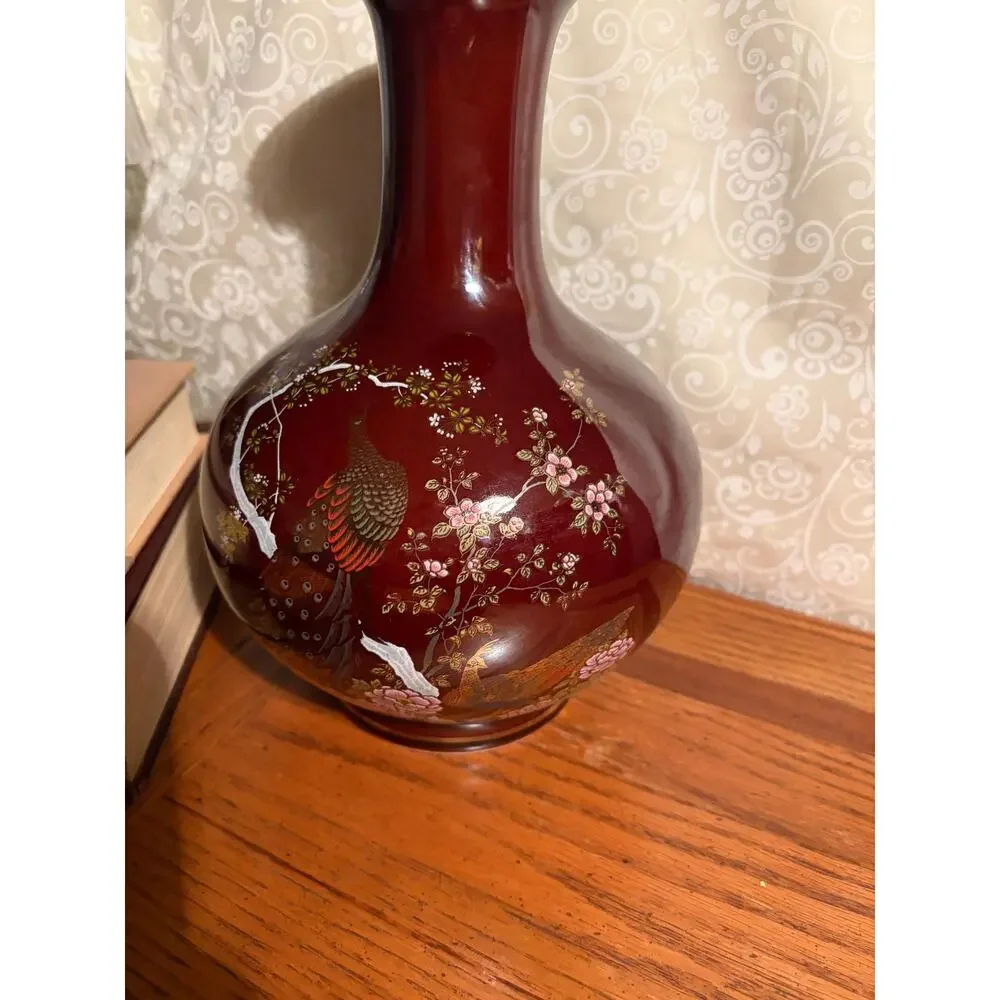 Vintage Maroon Peacock Vase - Japanese Chinoiserie Style - Picture 3 of 7